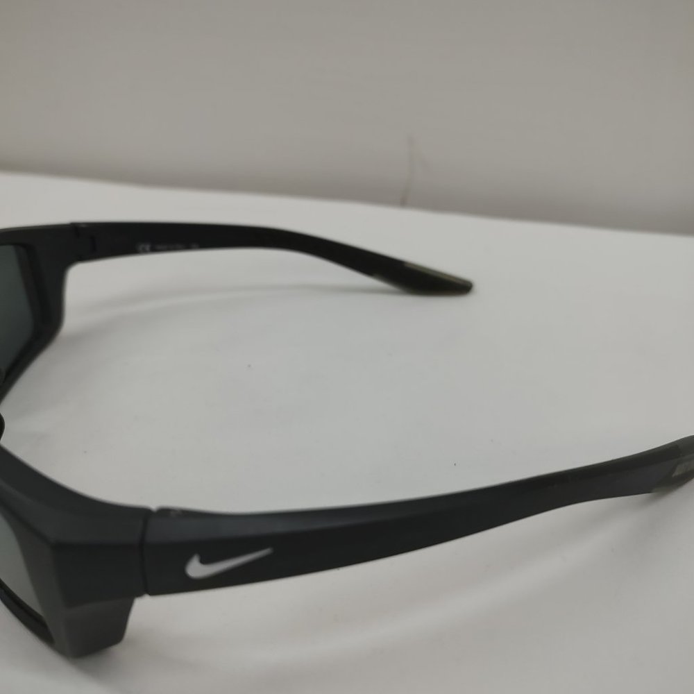 Nike Brazen Shadow Sunglasses - image 2